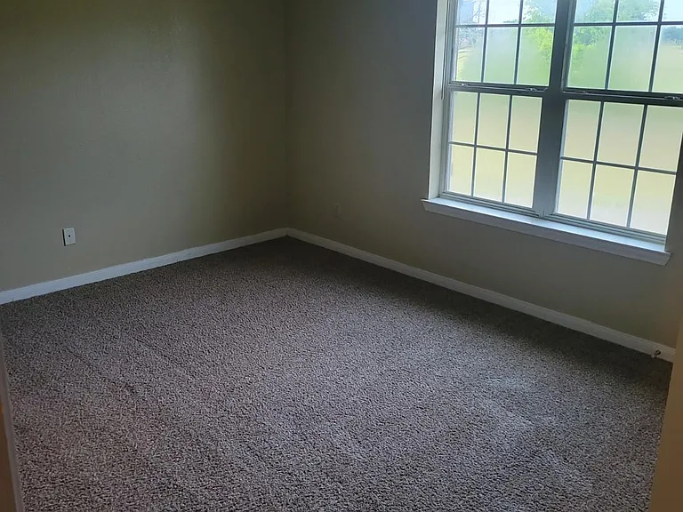 4121 McFarland Dr — Photo 13