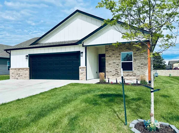 1616 Casey Cir, Newton, KS 67114