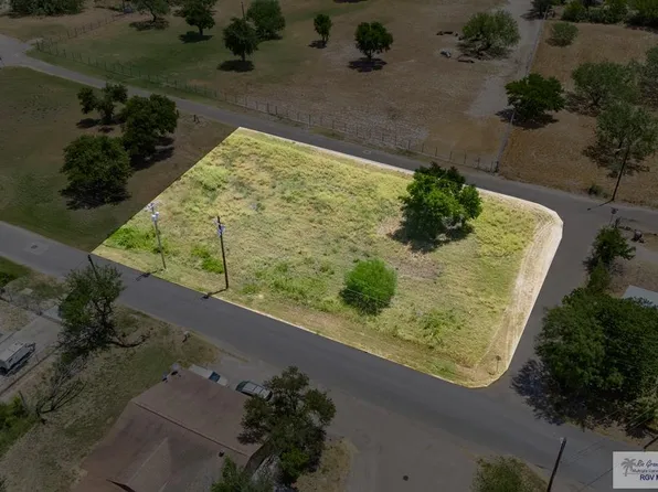 931 S Garza Ave, La Joya, TX 78560