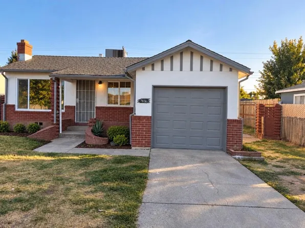 3690 McClellan Dr, North Highlands, CA 95660