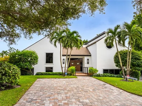 114 Westwood DR, NAPLES, FL 34110