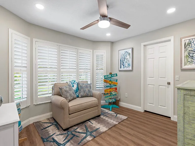 9575 Frangipani Dr — Photo 22