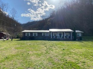 275 Hedge Rd, Pikeville, KY 41501