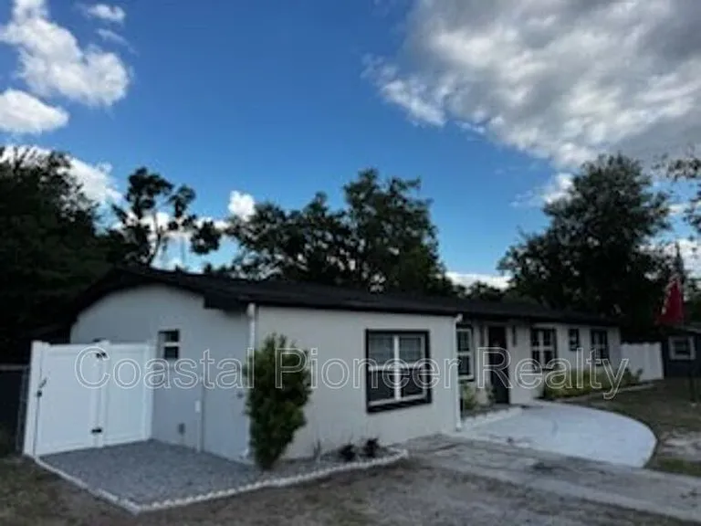 8711 N Wick Pl — Photo 41