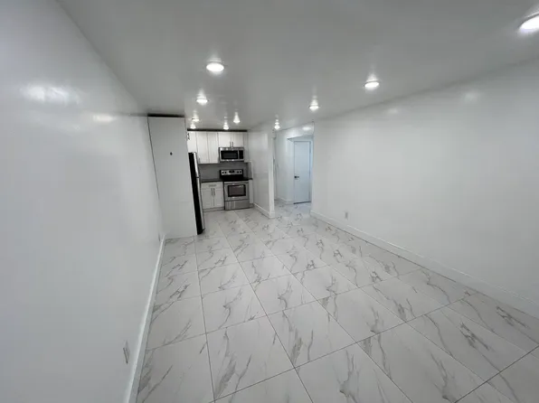 592 Bergen Avenue image 2 of 11