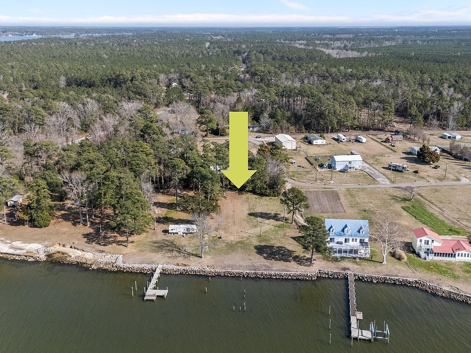 1st image of 134 Great Neck Road