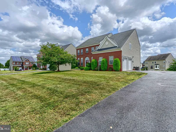 7105 Solomons Ct, Brandywine, MD 20613
