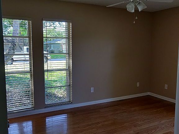 2nd image of 7419 Barnacle Ct