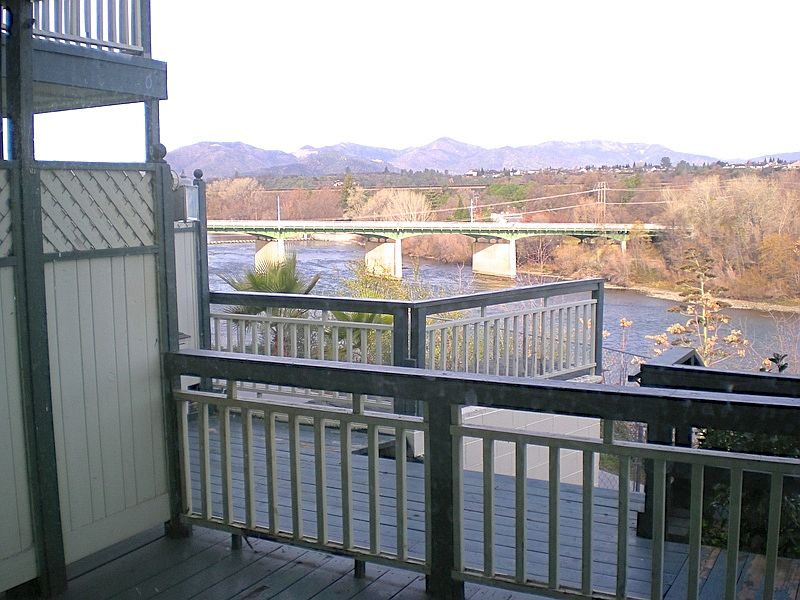 1055 Gilbert St (2)_04302015