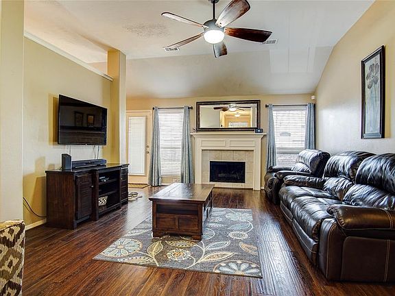 5th image of 10513 Eagle Nest Ct