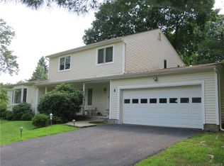 7 Pleasant Ridge Rd, Spring Valley, NY 10977