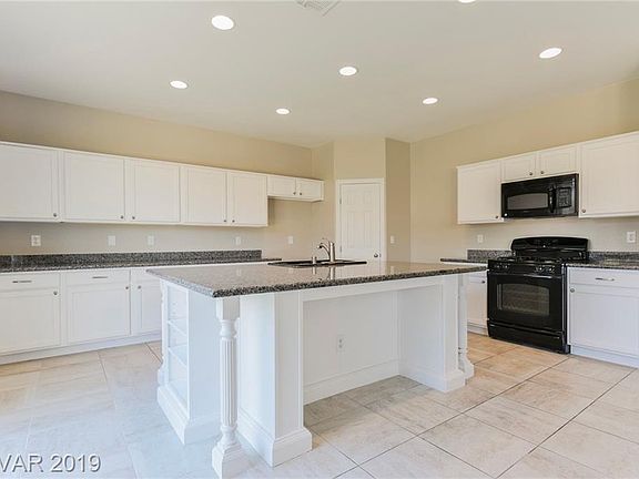 2nd image of 10438 Val Piora St