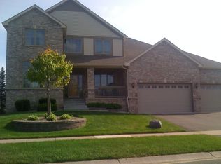 18153 70th Pl N, Maple Grove, MN 55311