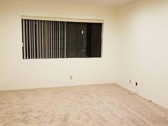 4th image of 2971 Plaza Del Amo Unit 30