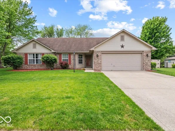 6034 Doverton Dr, Noblesville, IN 46062