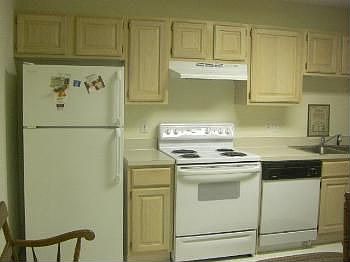 3rd image of 410 Bear Woods Dr