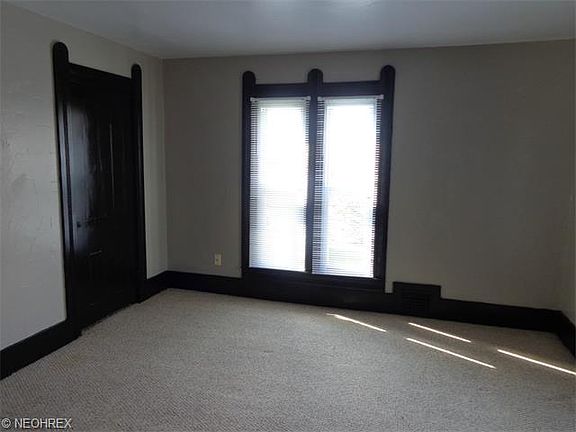 5th image of 235 N Wooster Ave