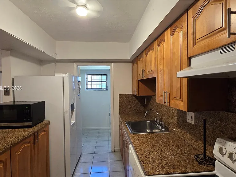 8401 SW 107th Ave #174E — Photo 4