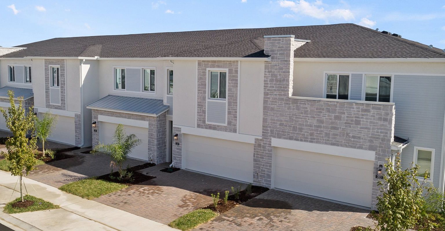 Champions Pointe Champions Pointe Townhomes II by Lennar in