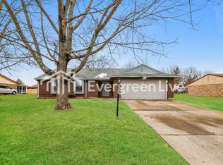 4727 Stonehedge St, Dayton, OH 45426