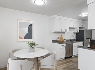 Azure Apartments, Everett, WA 98203