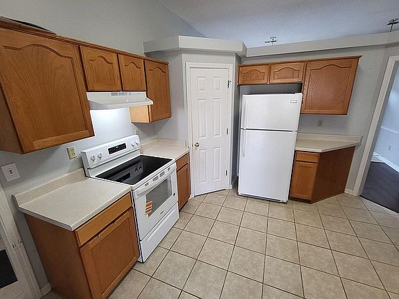 4th image of 7301 Gail Dr