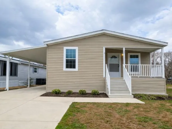 3323 NE 14th St Unit D-17, Ocala, FL 34470