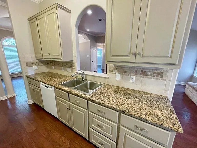 3601 Serena Woods Ct — Photo 10
