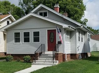 1113 E Seneca Pl, Peoria, IL