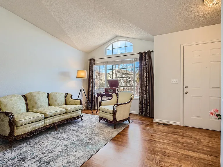 5106 Weeping Willow Cir #0 — Photo 4