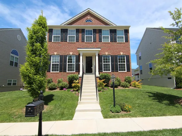 12573 Stone Lined Cir, Woodbridge, VA 22192