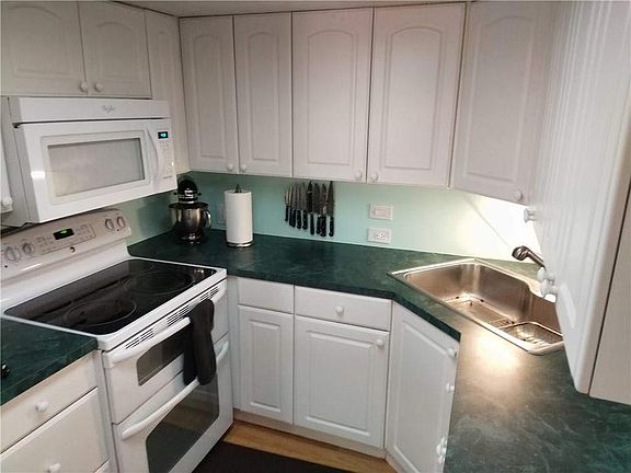 5th image of 7739 SE Fork River Dr