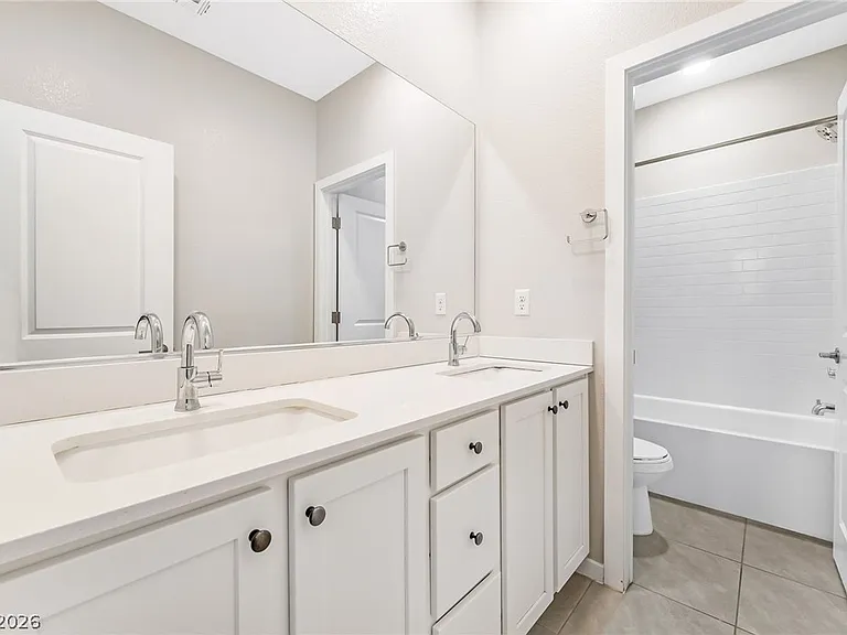 3354 Casalette Ln — Photo 16