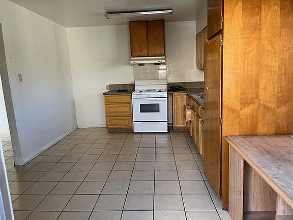 2nd image of 7436 Emerson Pl APT B