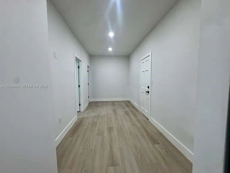 2425 SW 6th St #6 — Photo 16