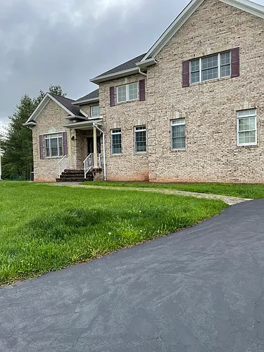17 Aaron Ct Photo 1
