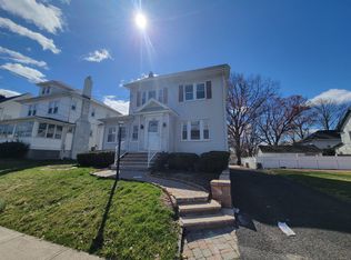 490 W Lake Ave, Rahway, NJ 07065