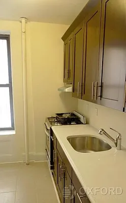 Rented by Oxford Property Group | media 3