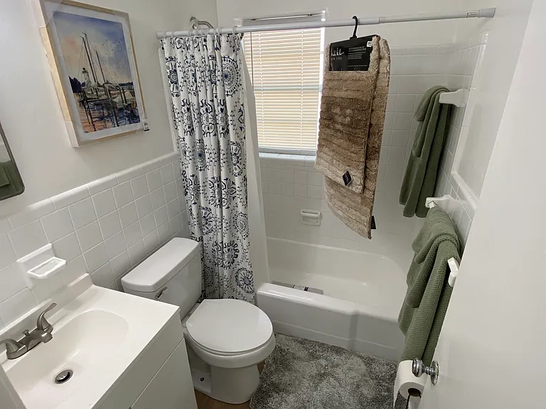 2705 SE 1st Ct #1 — Photo 11