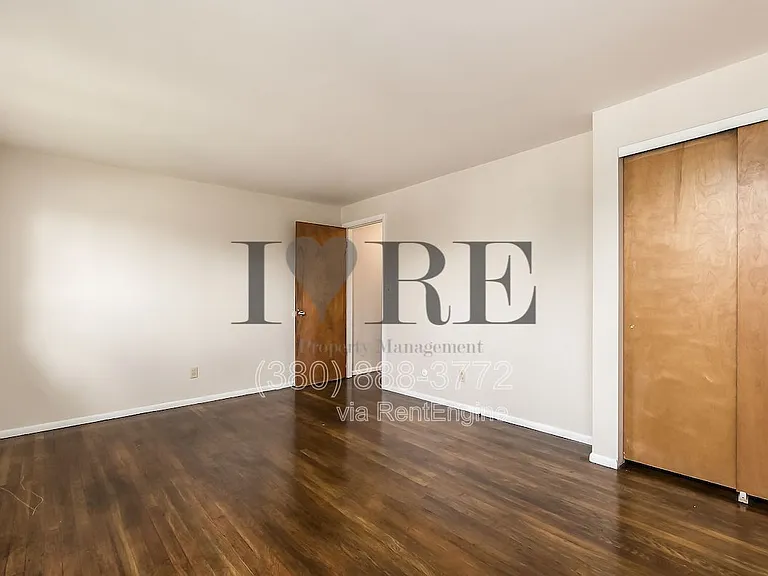 870 N Meadows Ct #F — Photo 25