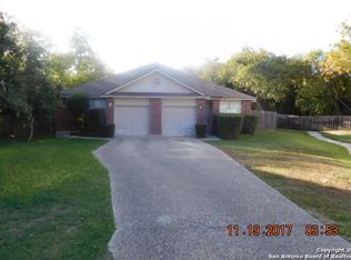 7243 Snowden Crst, San Antonio, TX 78240