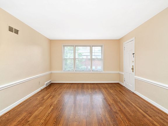4th image of 6544 Loran Ave #2W-60