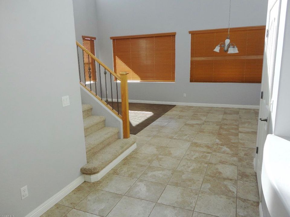1st image of 43861 W Snow Dr