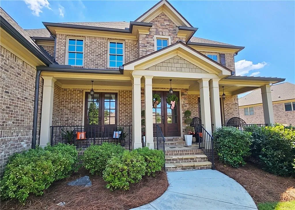 5 bed, 4.0 bath, 3994 sqft, $5,000 — Photo 4
