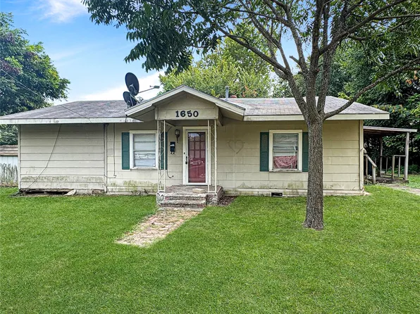 1650 E Polk St, Paris, TX 75460