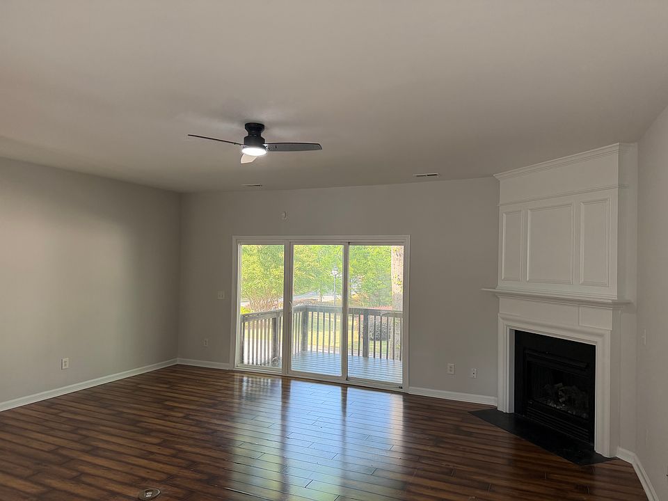2nd image of 8107 Rhiannon Rd