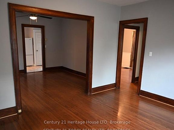 4th image of 14 Emerick Ave