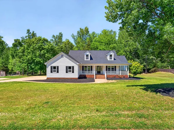 551 Moores Xing, Roebuck, SC 29376