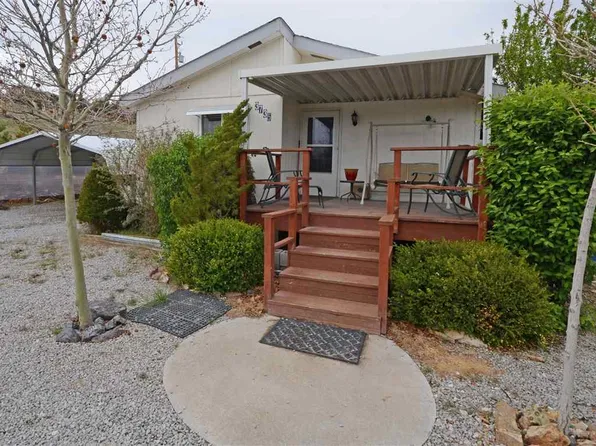 3735 Anthony Pl, Sun Valley, NV 89433