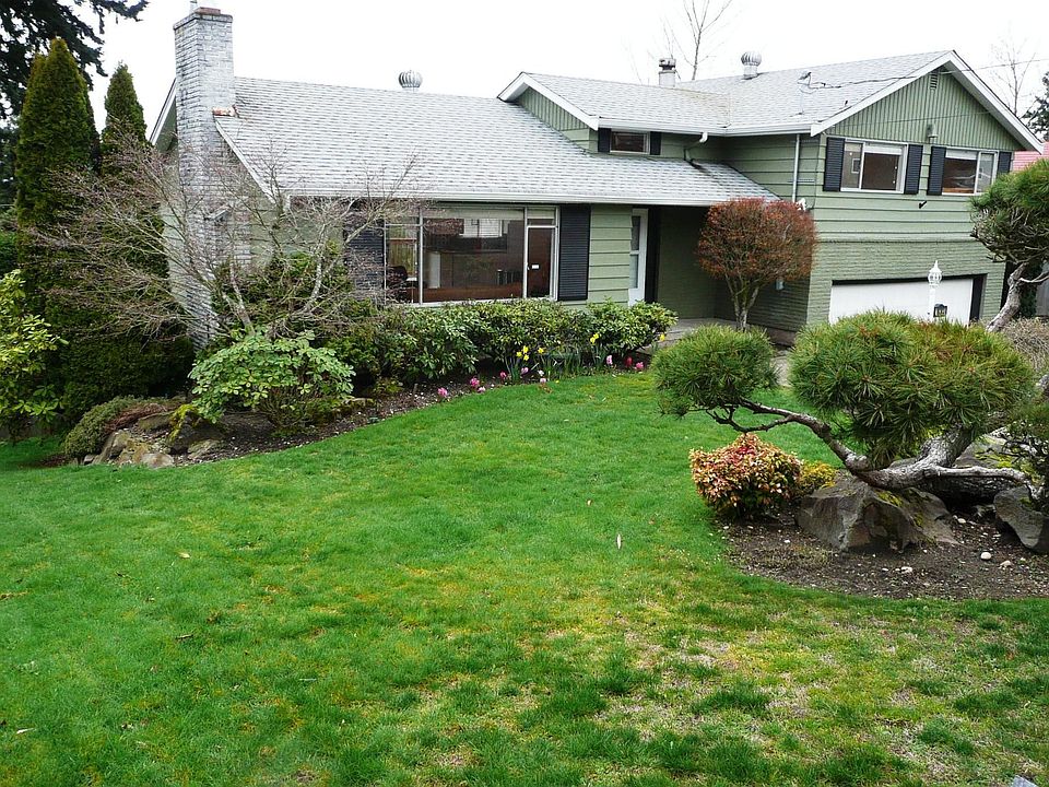 2580 Sq. Ft. on over 1/3 Acre Lot